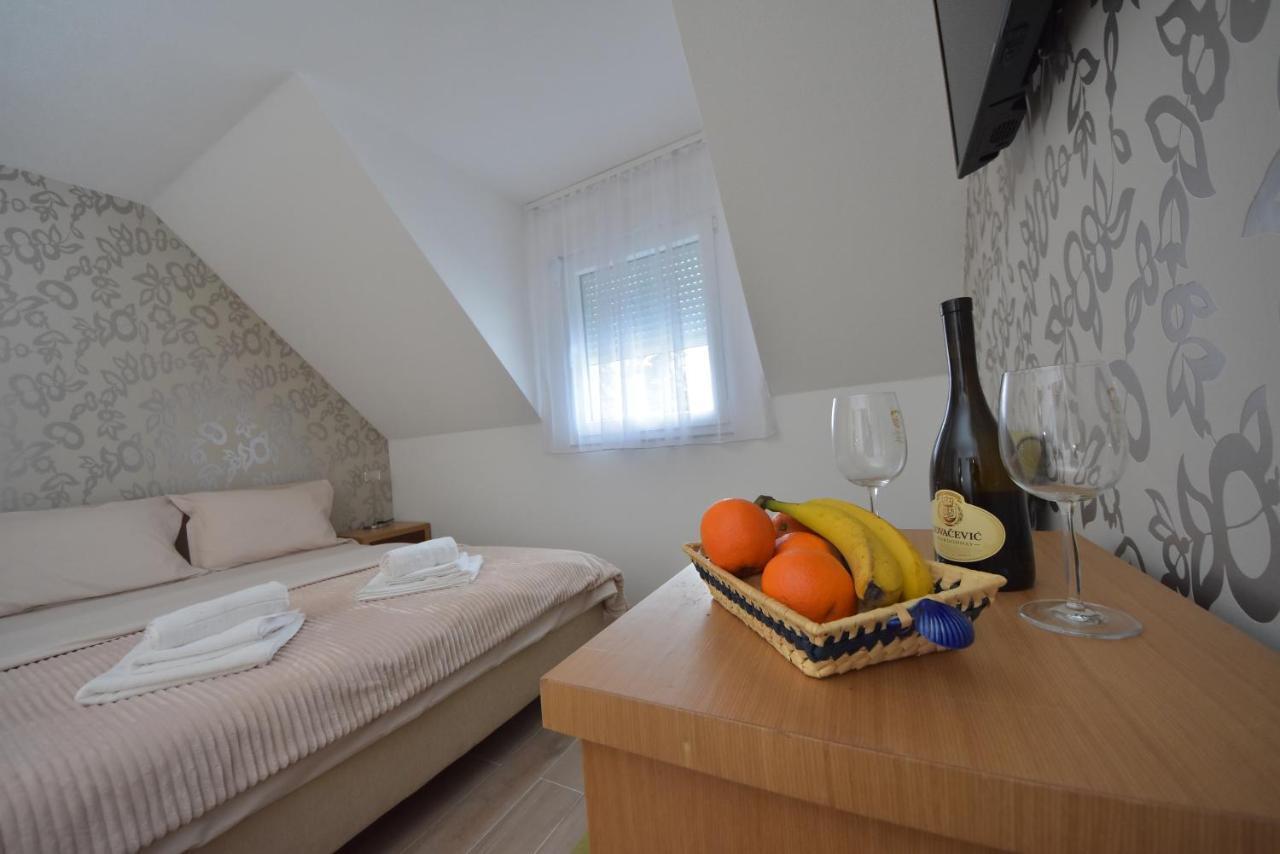 Luznjanin Restoran I Sobe Hotel Josanicka Banja ภายนอก รูปภาพ