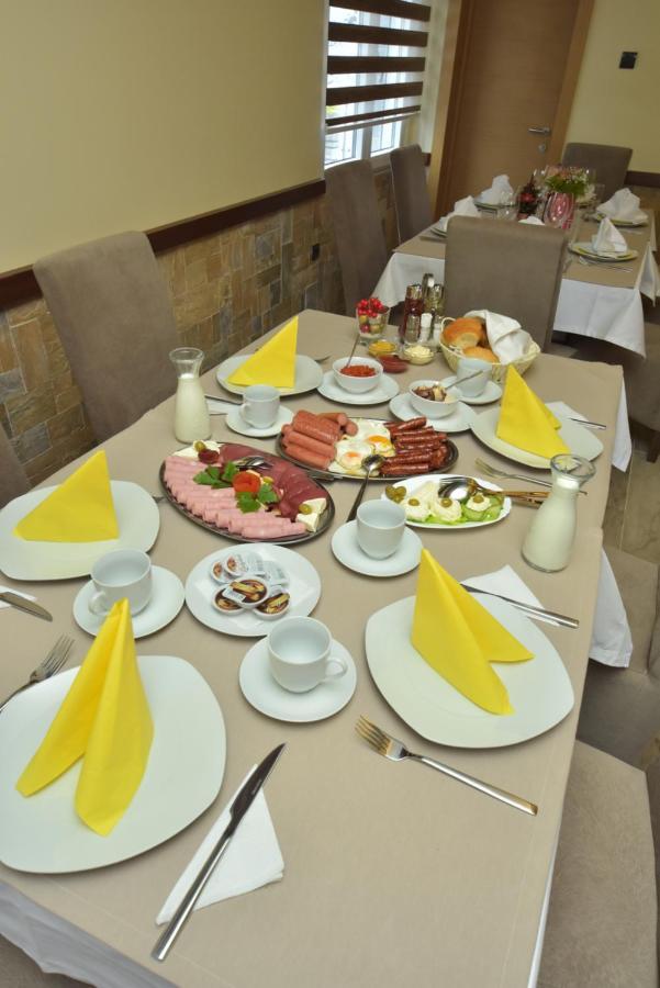 Luznjanin Restoran I Sobe Hotel Josanicka Banja ภายนอก รูปภาพ